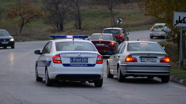 Sudar autobusa i kamiona u Srbiji, najmanje jedna osoba poginula